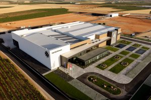 Vista aérea de las instalaciones de Agróptimum y las plantaciones de pistacho de su entorno